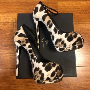 Giuseppe Zanotti Indiapony Naturale Pumps